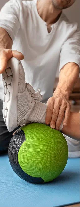 Terapia avanzada con tecnología en sesión de fisioterapia en Ciudad Real